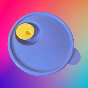 Tupperware Replacement Lid 2648 Teal 6.25" Round CrystalWave Vented Seal 2648A